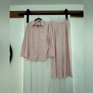 NWT - Mint Velvet lightweight outfit set
